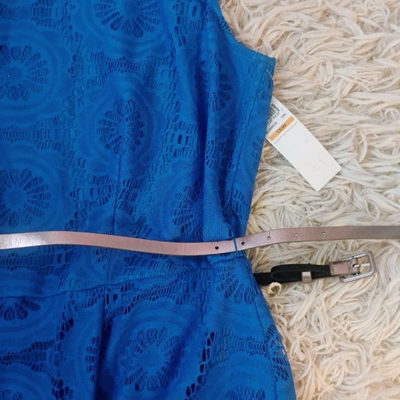 London Times Dress Womens  Blue Lace Belted Keyhole Dress SZ 16W NWT - Picture 3 of 11